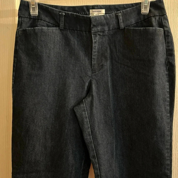 Women’s dockers dark wash jeans, stretch fit, size 10 wide leg high Waist - Picture 2 of 6